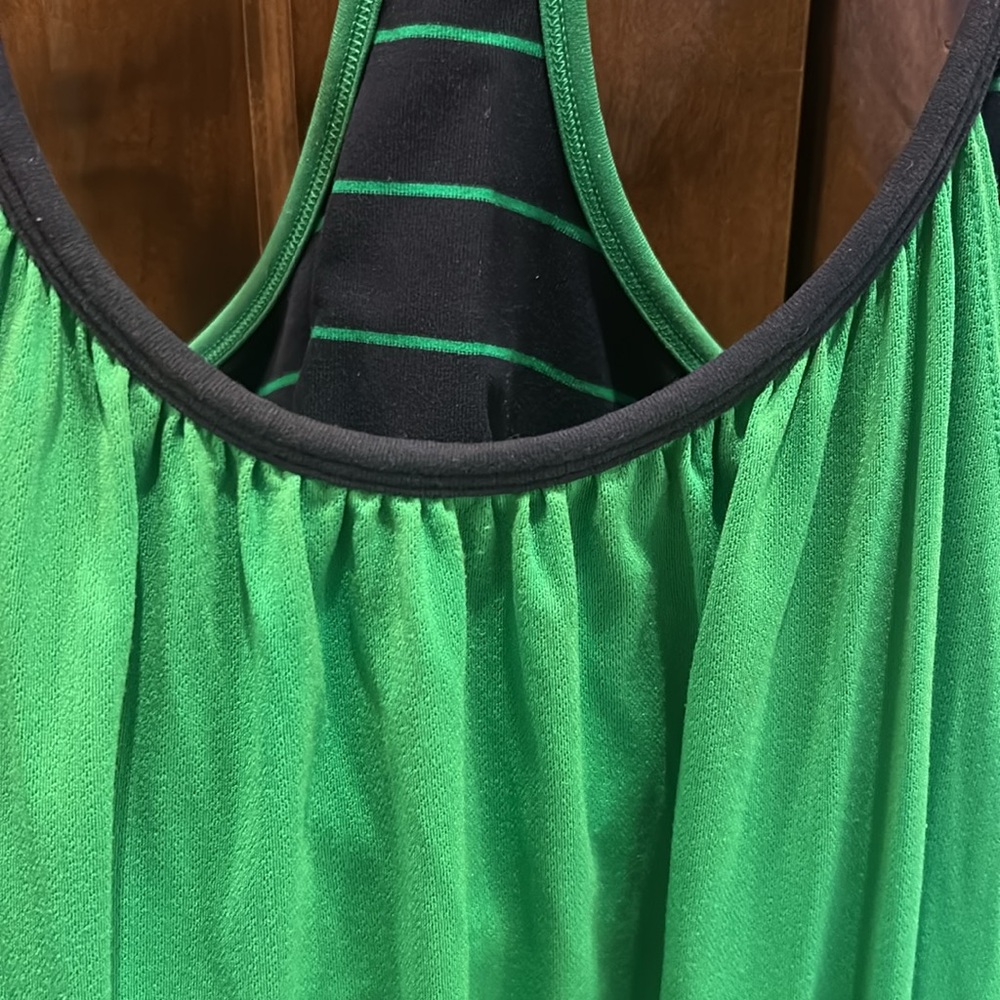 Lululemon Tank - Picture 6 of 7